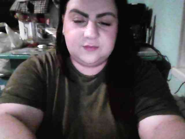 Ruby-Lorrie Ruby-Lorrie