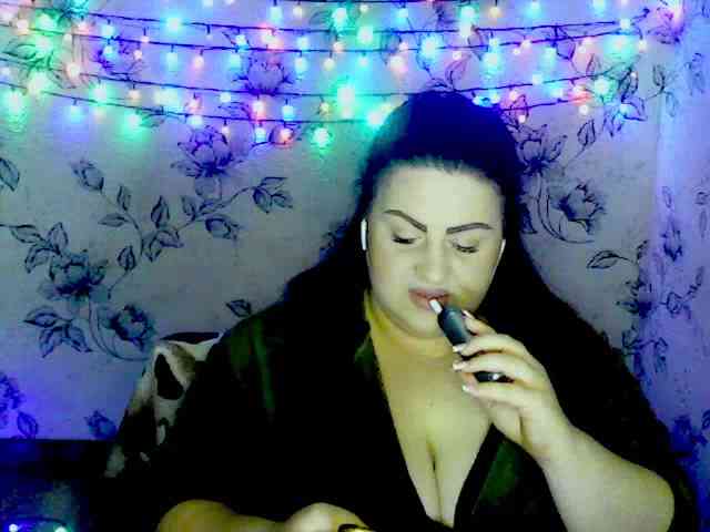 Ruby-Lorrie webcam