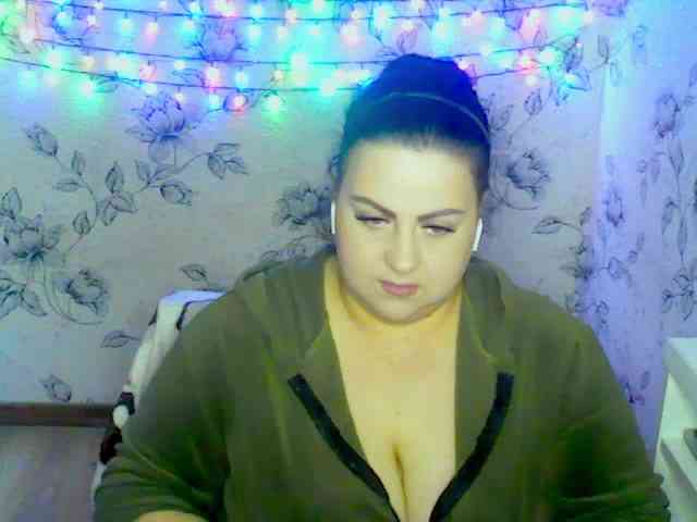 Ruby-Lorrie webcam