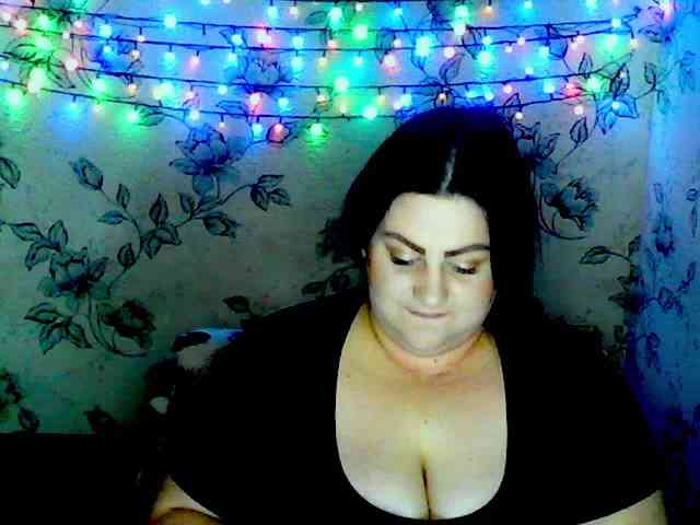 Ruby-Lorrie webcam