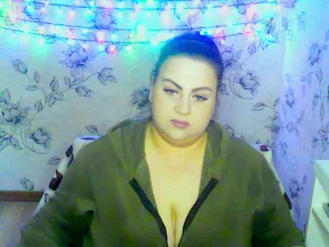 Ruby-Lorrie webcam