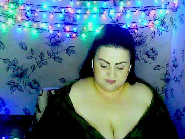 Ruby-Lorrie webcam