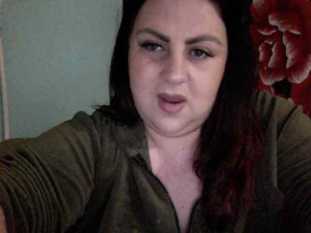 Ruby-Lorrie Ruby-Lorrie