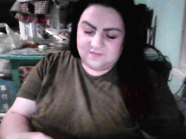 Ruby-Lorrie Ruby-Lorrie