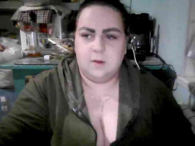 Ruby-Lorrie Ruby-Lorrie