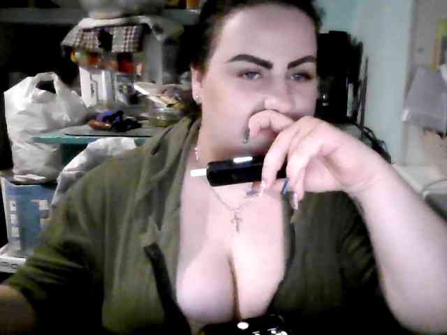 Ruby-Lorrie Ruby-Lorrie