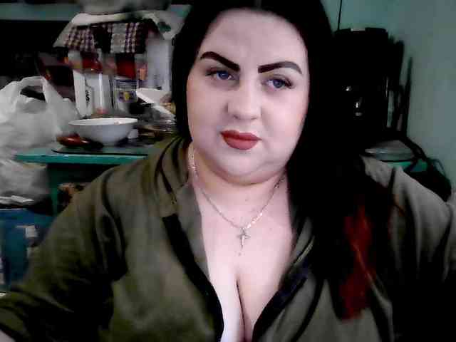 Ruby-Lorrie Ruby-Lorrie