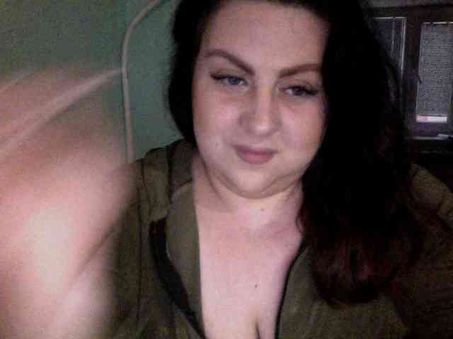 Ruby-Lorrie Ruby-Lorrie