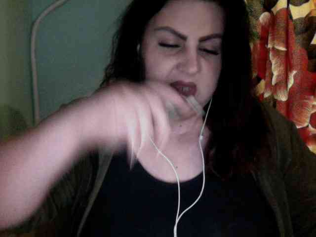 Ruby-Lorrie webcam
