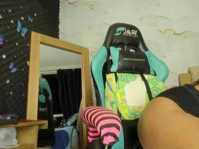 wilmauryssexy webcam