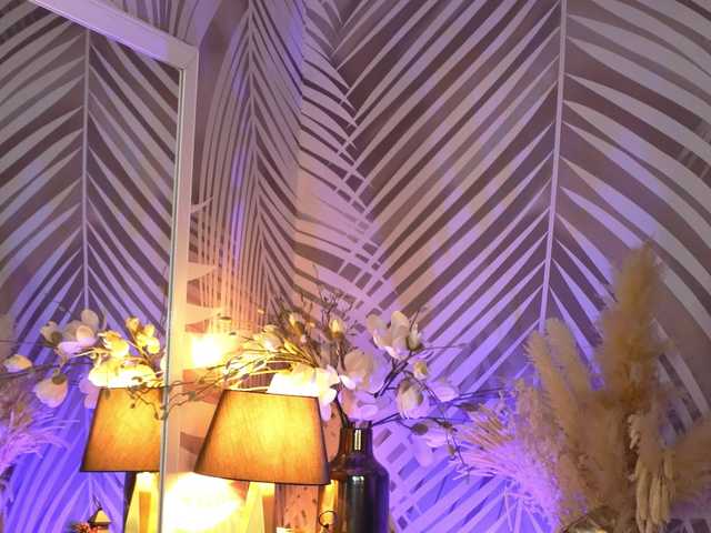 EvaRayne's BongaCams show and profile