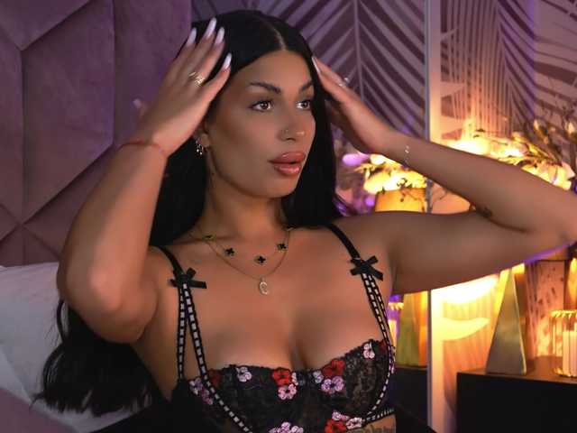 EvaRayne's BongaCams show and profile