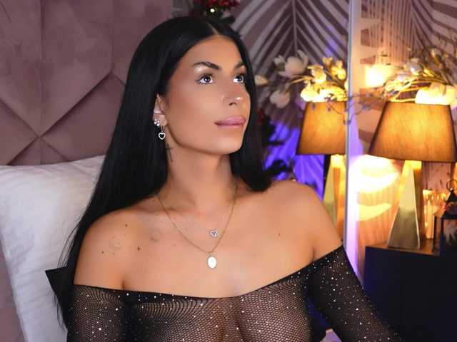 EvaRayne's BongaCams show and profile