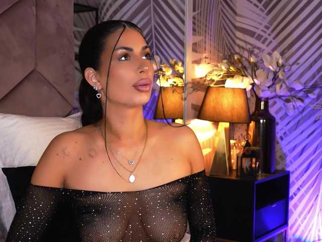 EvaRayne's BongaCams show and profile