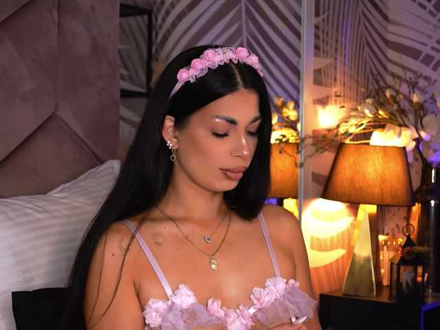 EvaRayne's BongaCams show and profile