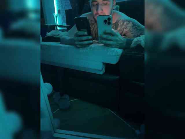 Killingspreee1's webcam live show