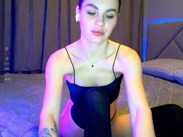 SeLeNaa's BongaCams show and profile