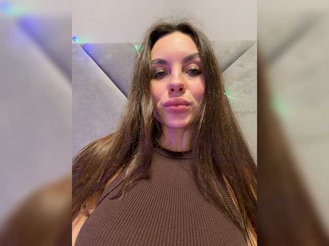 SeLeNaa's BongaCams show and profile