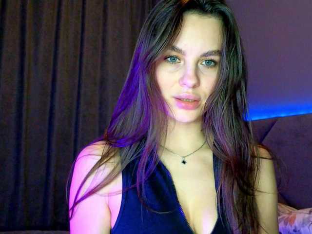 SeLeNaa's BongaCams show and profile