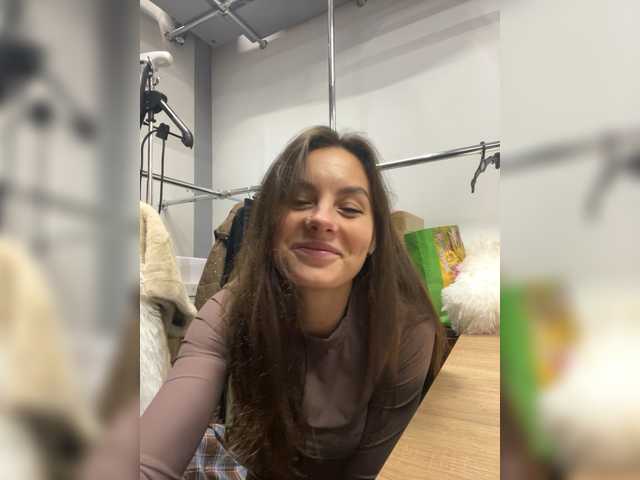 VALERIYAAA
