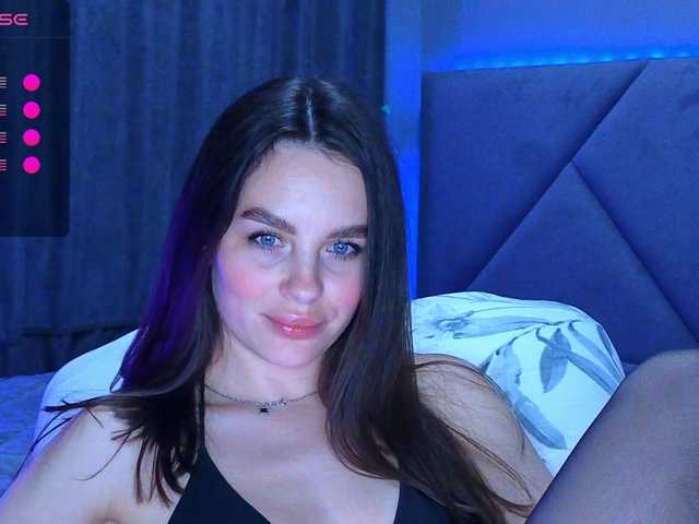 SeLeNaa's BongaCams show and profile