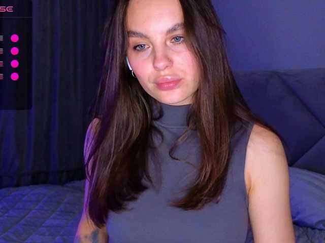 SeLeNaa's BongaCams show and profile