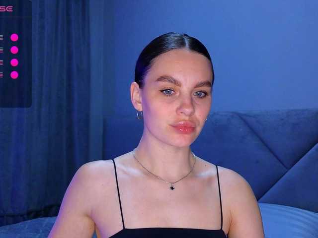 SeLeNaa's BongaCams show and profile