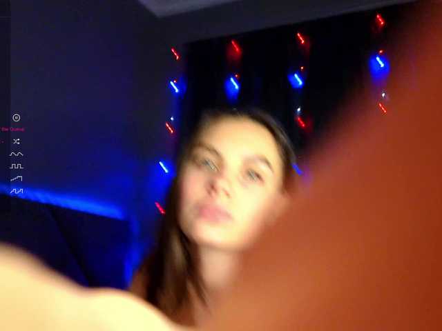 SeLeNaa's BongaCams show and profile