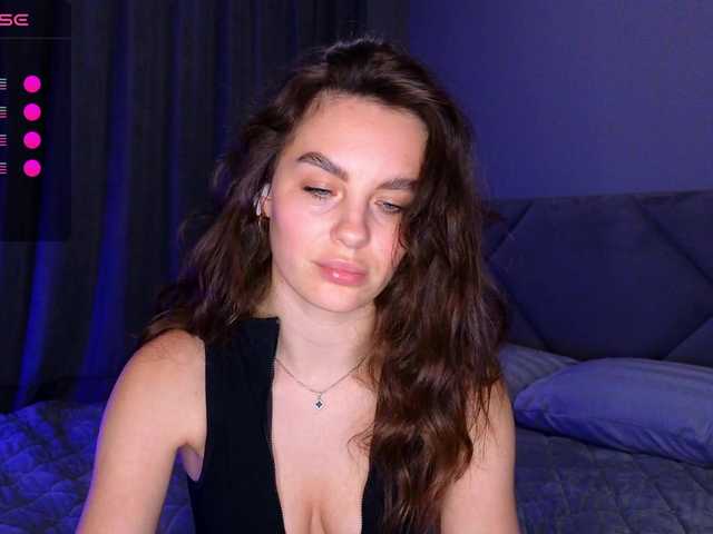 SeLeNaa's BongaCams show and profile