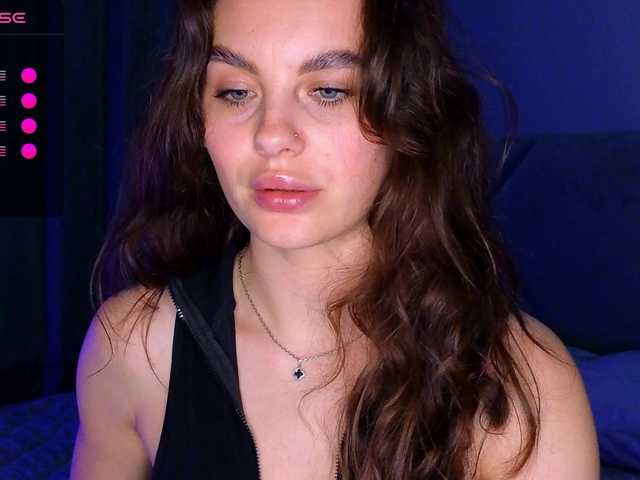 SeLeNaa's BongaCams show and profile