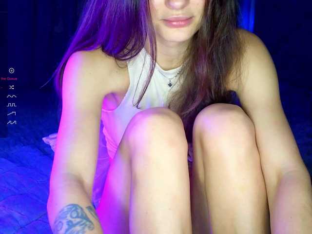 SeLeNaa's BongaCams show and profile