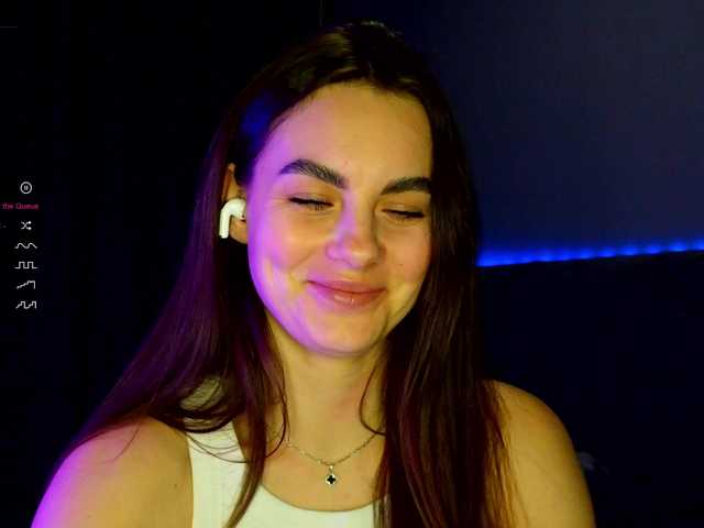 SeLeNaa's BongaCams show and profile