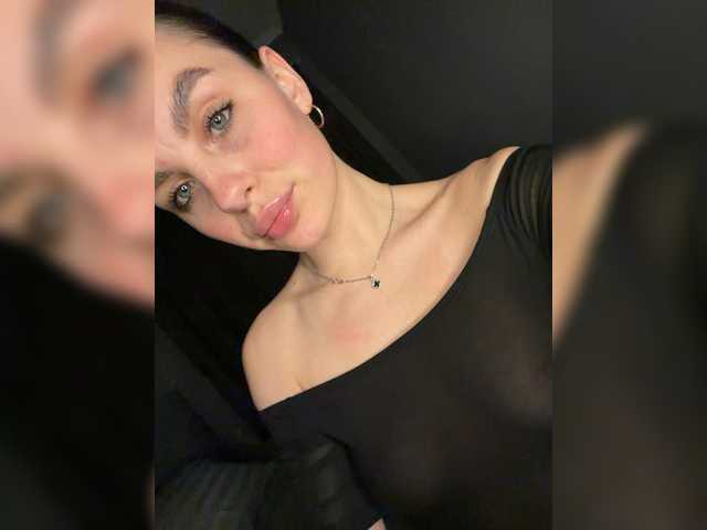 SeLeNaa's BongaCams show and profile