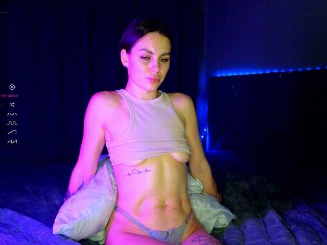 SeLeNaa's BongaCams show and profile