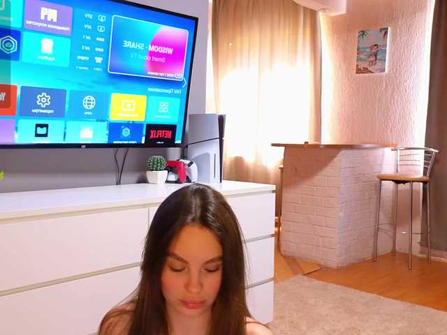 SeLeNaa's BongaCams show and profile