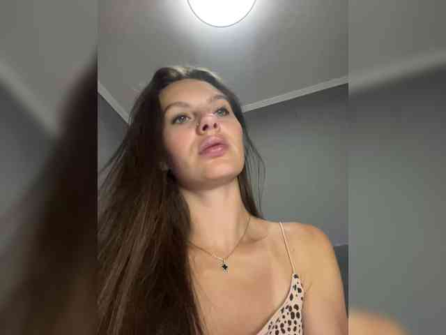 VALERIYAAA webcam