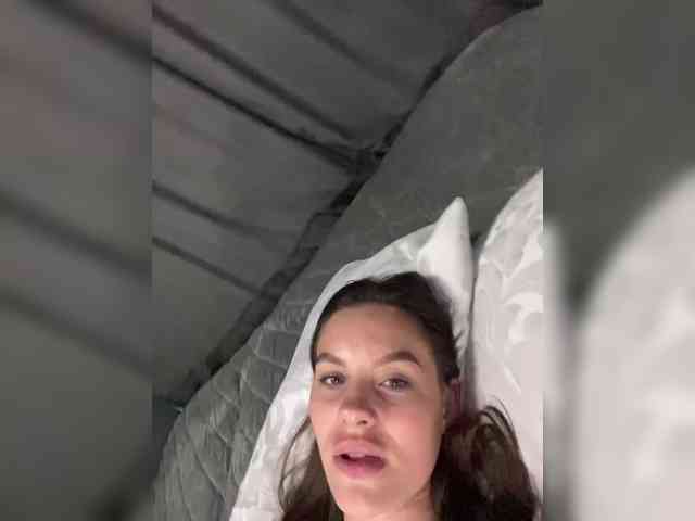 VALERIYAAA webcam