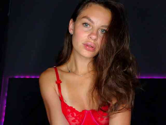 VALERIYAAA webcam