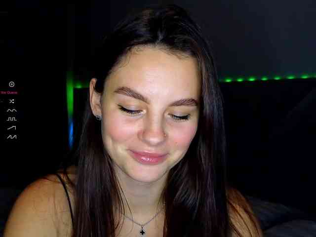 VALERIYAAA webcam
