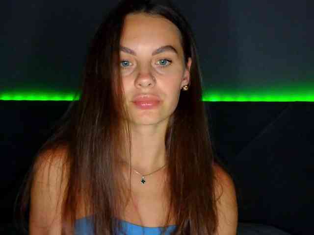VALERIYAAA webcam
