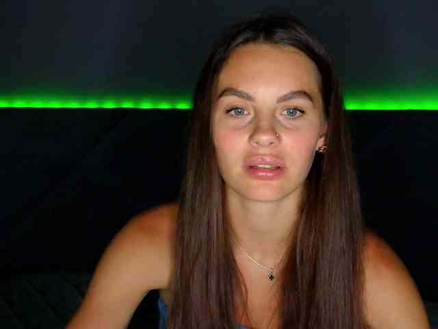 VALERIYAAA webcam