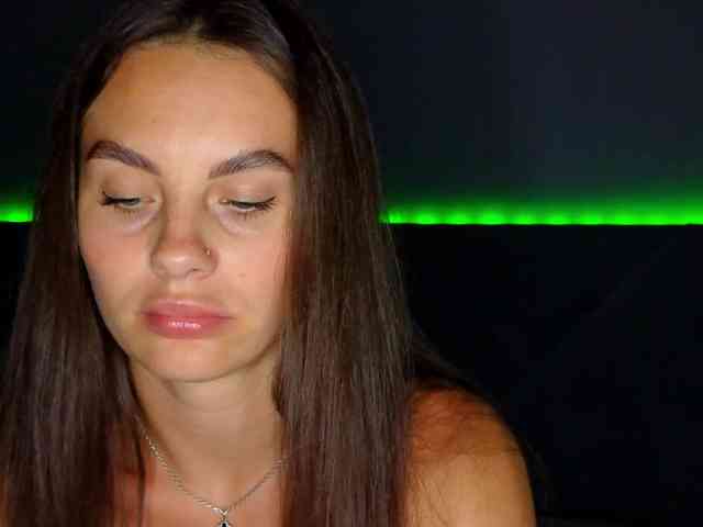 VALERIYAAA webcam