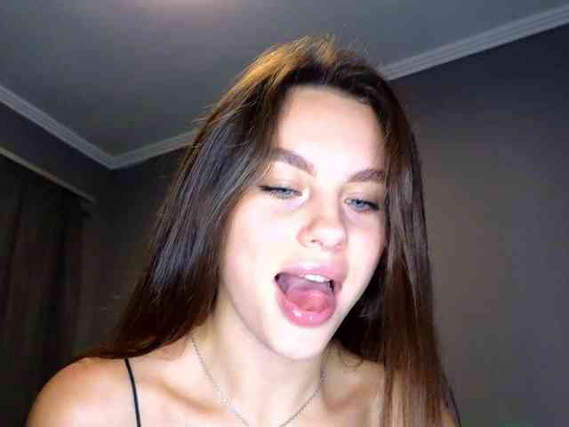 VALERIYAAA webcam