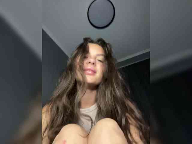 video chat live SeLeNaa