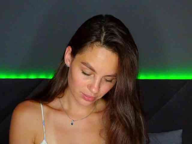 VALERIYAAA webcam