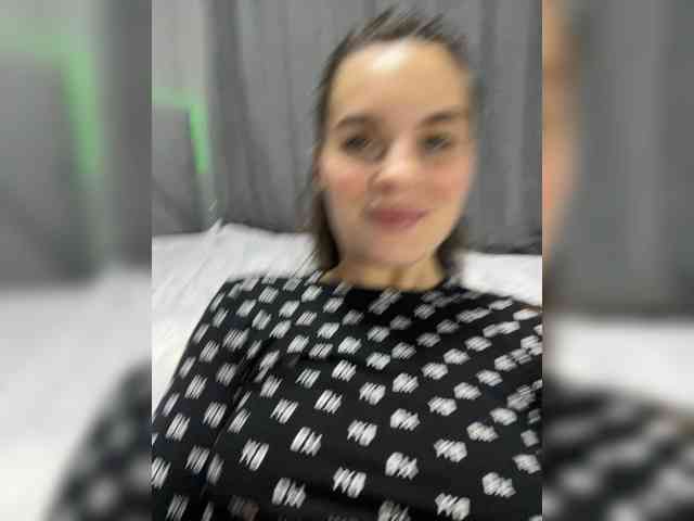 SeLeNaa Live Webcam on BongaCams