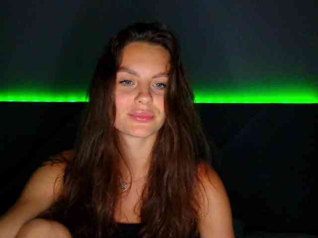 VALERIYAAA webcam