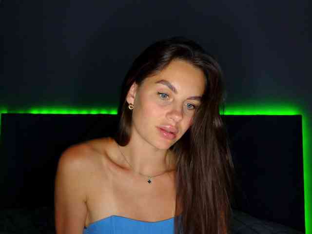 VALERIYAAA webcam