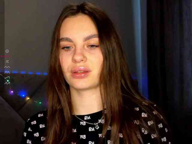 VALERIYAAA webcam