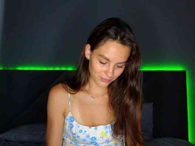 VALERIYAAA webcam